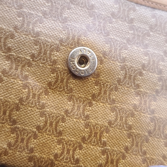 Celine bifold - Picture 8 of 16